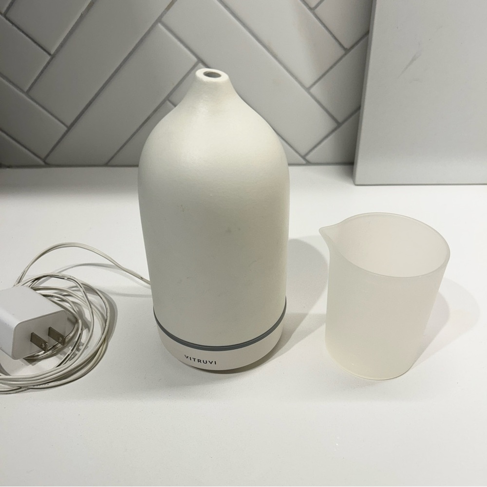 Vitruvi Stone Diffuser - Picture 11 of 11